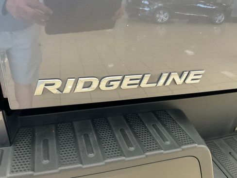Used 2023 Honda Ridgeline RTL-E image 23