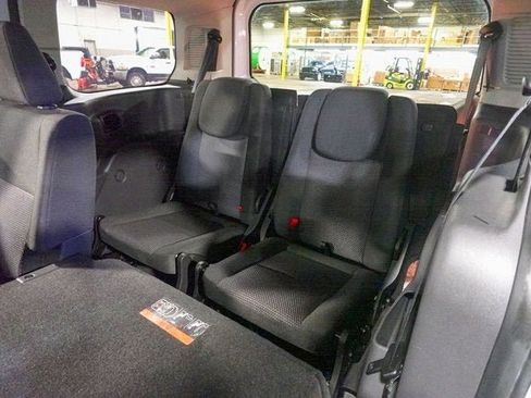 Used 2018 Ford Transit Connect XL image 22