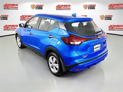 Certified 2024 Nissan Kicks S image 2