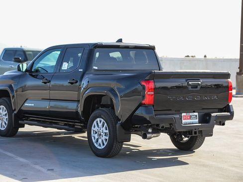 New 2026 Toyota Tacoma SR5 image 7