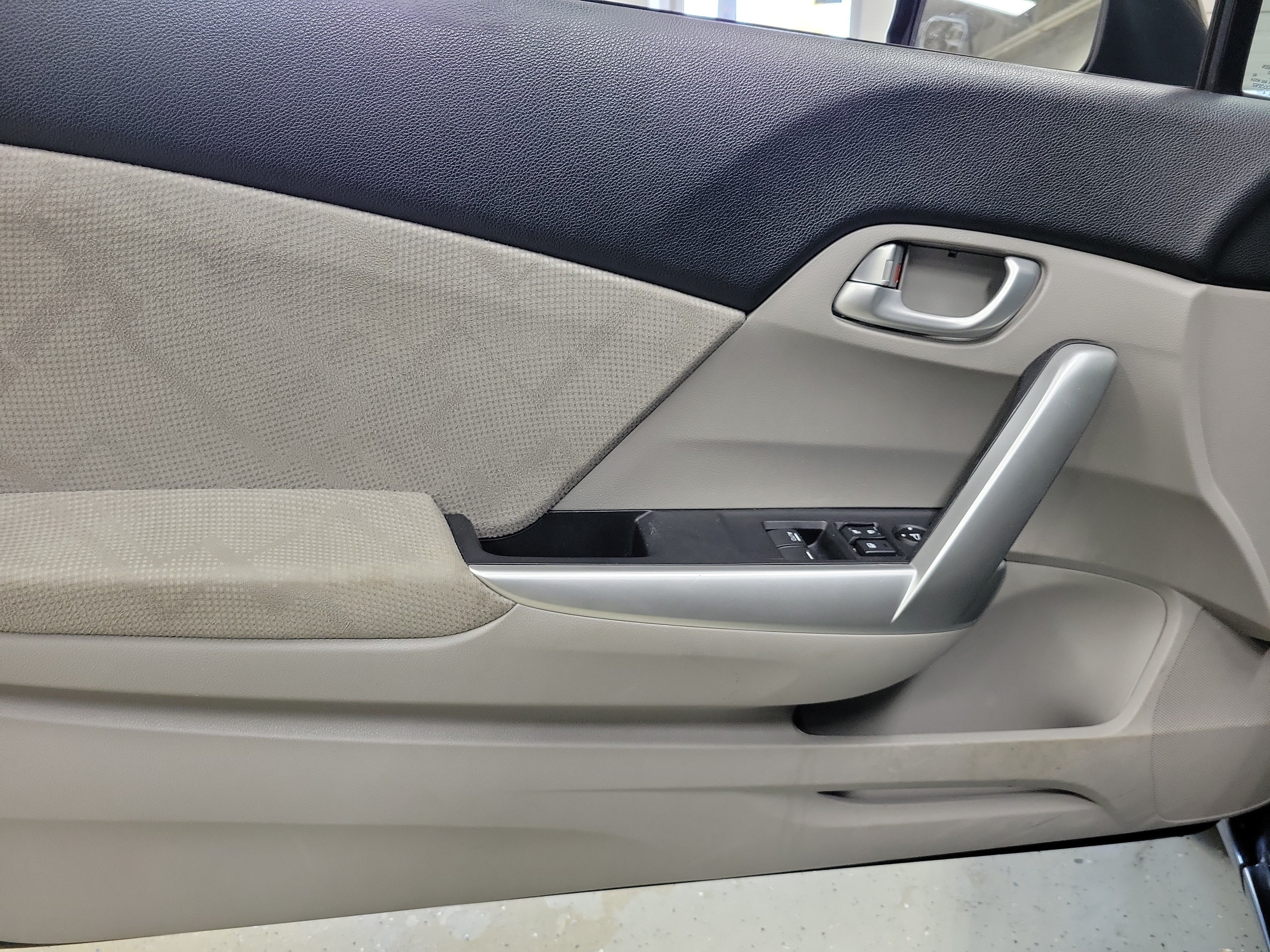 Used 2013 Honda Civic EX image 19