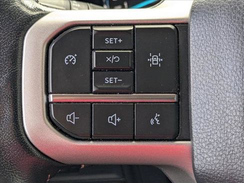 Used 2022 Ford Expedition Max XLT image 10