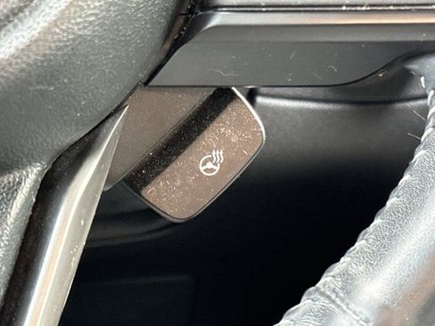 Used 2021 Subaru Ascent Touring image 28