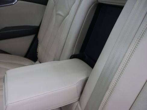 Used 2016 Lincoln MKX Reserve w/ Technology Package AWD/4WD image 40