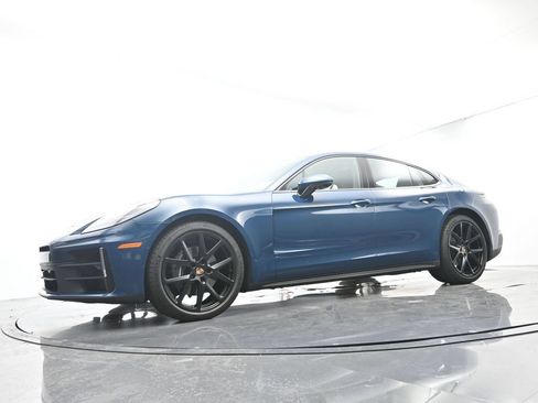 Certified 2026 Porsche Panamera RWD image 46