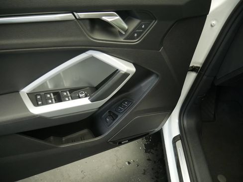 Certified 2023 Audi Q3 2.0T Premium Plus AWD/4WD image 8