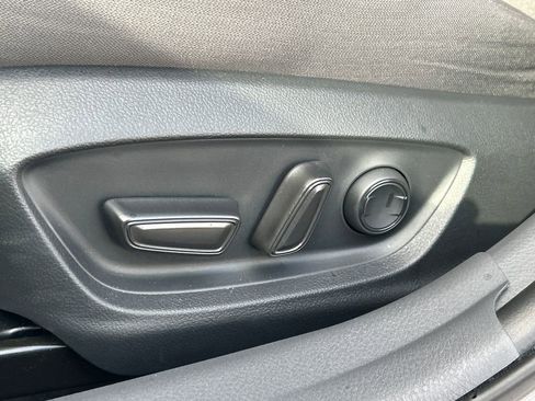 Used 2023 Toyota Camry LE image 7