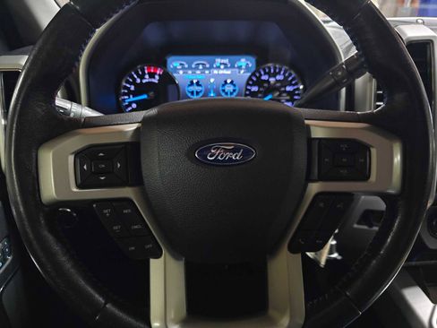 Used 2019 Ford F250 Lariat w/ Lariat Value Package image 25