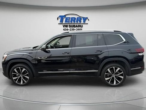 Certified 2026 Volkswagen Atlas SEL Premium R-Line AWD/4WD image 2