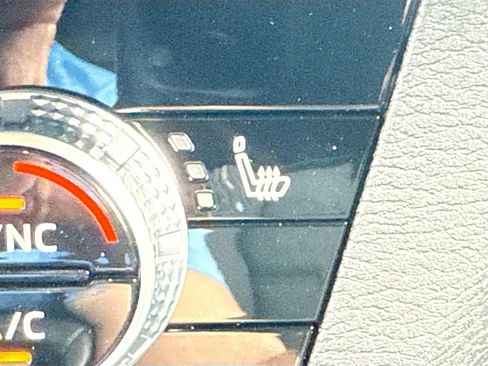 New 2026 Mitsubishi Outlander SE image 21