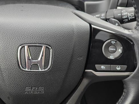 Used 2022 Honda Odyssey Touring image 18