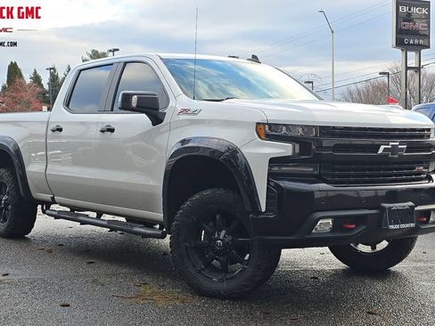 Used 2021 Chevrolet Silverado 1500 LT Trail Boss w/ Convenience Package II image 1