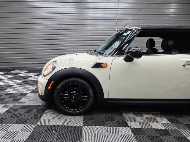 Used 2015 MINI Cooper Convertible FWD image 32