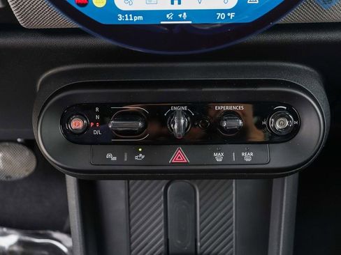 New 2026 MINI Cooper 2-Door Hardtop FWD image 21