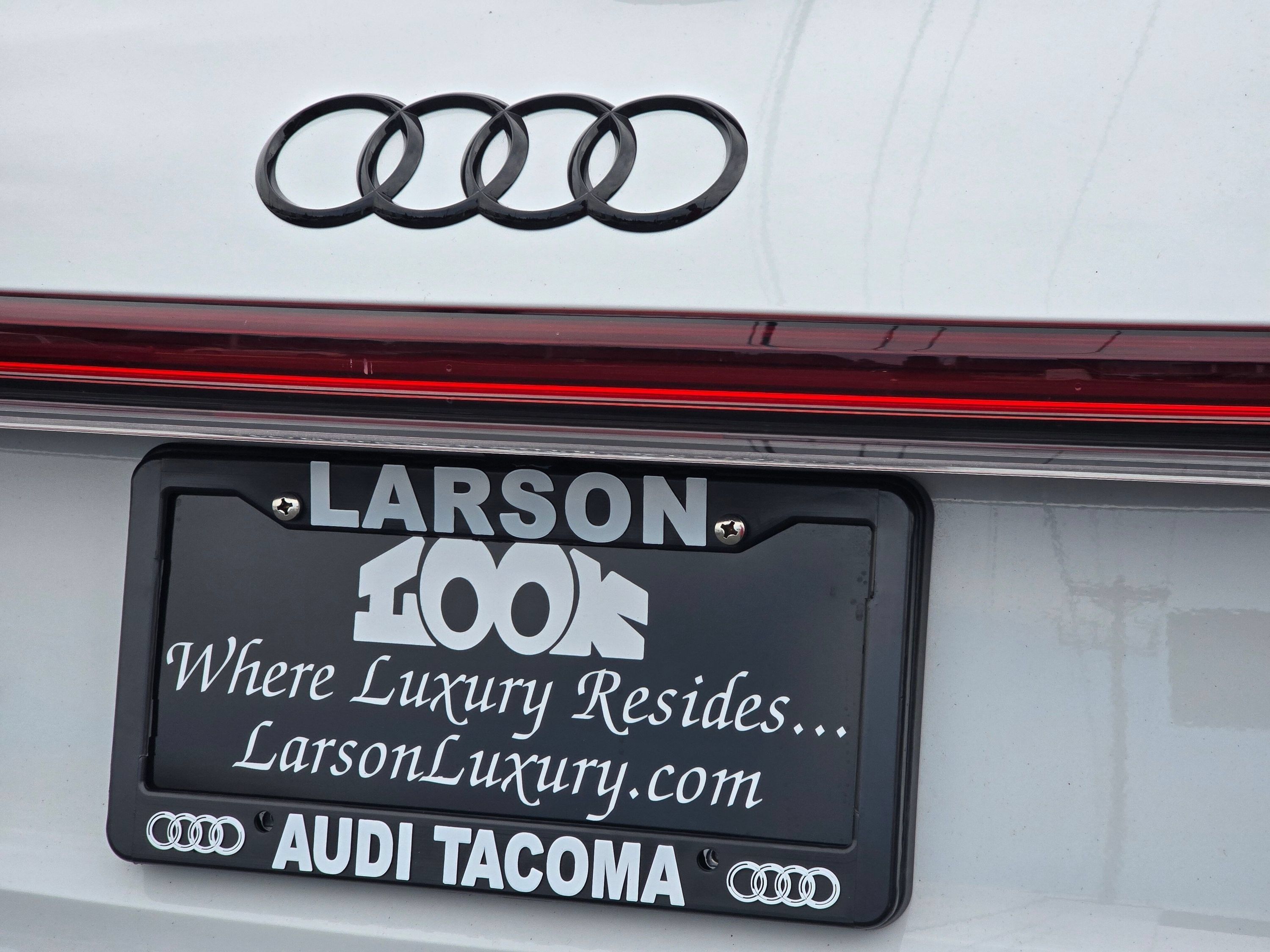Used 2023 Audi Q4 e-tron Prestige w/ Black Optic Package AWD/4WD image 31