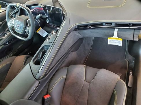 New 2025 Chevrolet Corvette Z06 w/ Z07 Performance Package image 14