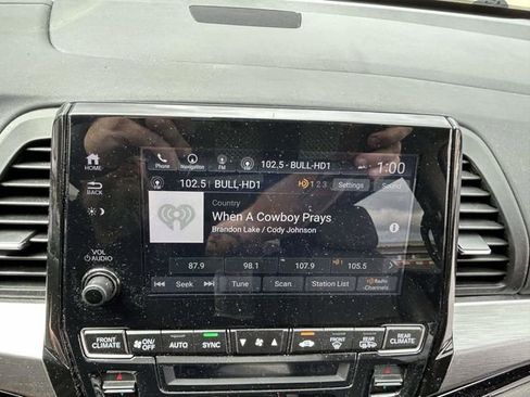 Used 2019 Honda Odyssey Elite image 17