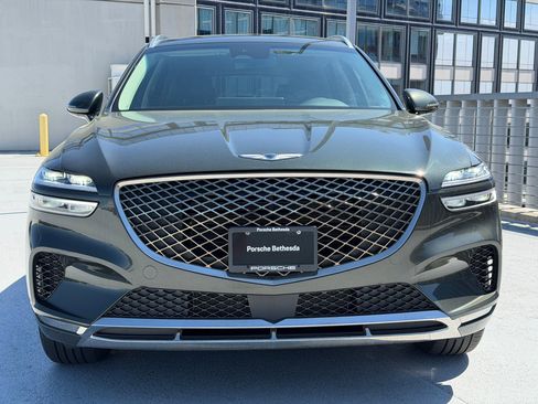 Used 2025 Genesis GV70 2.5T AWD/4WD image 10