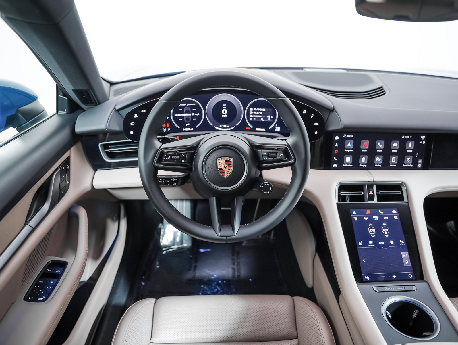 Certified 2025 Porsche Taycan w/ Premium Package AWD/4WD image 15