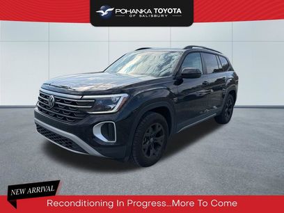 Used 2025 Volkswagen Atlas Peak Edition SE