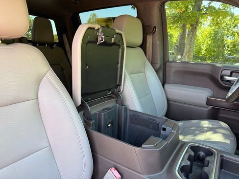 Used 2019 GMC Sierra 1500 SLT AWD/4WD image 38