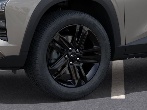 New 2026 Chevrolet Trax ACTIV w/ Sunroof Package FWD image 33