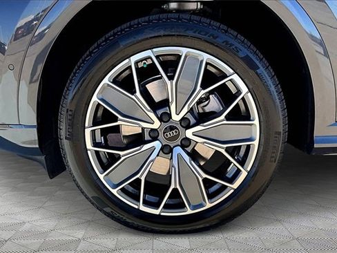 Used 2025 Audi Q5 Premium Plus w/ Premium Plus image 8