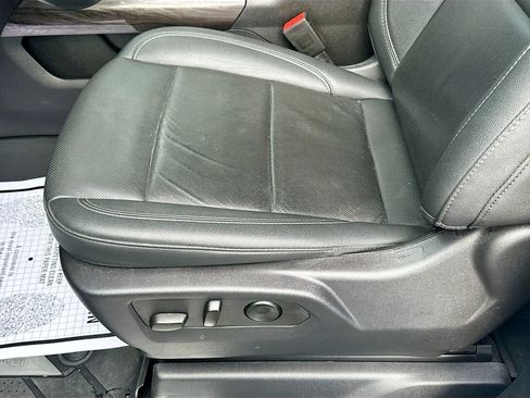 Used 2024 Chevrolet Silverado 2500 LTZ w/ LTZ Plus Package image 18