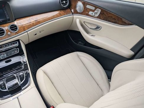 Used 2018 Mercedes-Benz E 300 image 15