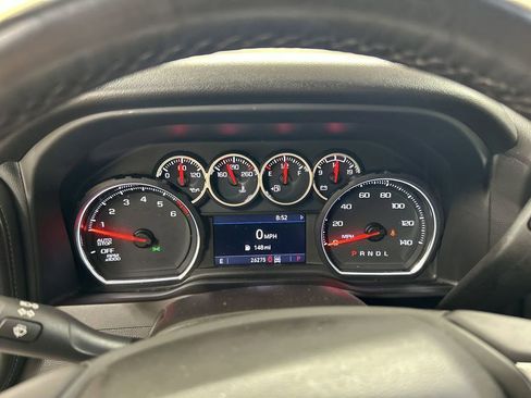 Used 2022 Chevrolet Silverado 1500 LT w/ Bed Protection Package AWD/4WD image 13