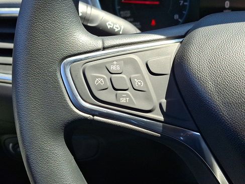 Used 2018 Chevrolet Equinox LS FWD image 21