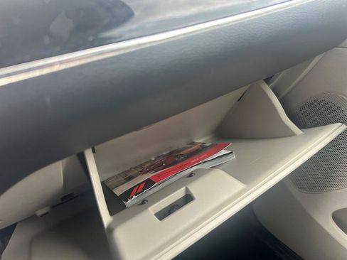 Used 2019 Dodge Grand Caravan SXT FWD image 20