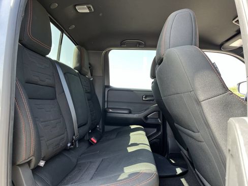 Used 2026 Nissan Frontier PRO-4X AWD/4WD image 26