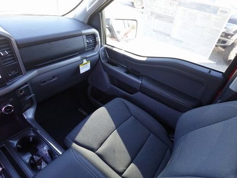 New 2025 Ford F150 XLT w/ Equipment Group 302A MID image 18