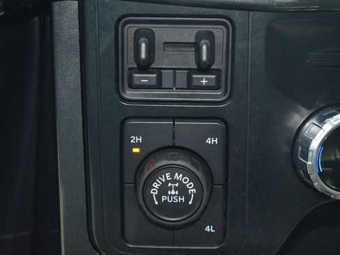 Used 2022 Ford F150 XLT w/ Equipment Group 302A High AWD/4WD image 17