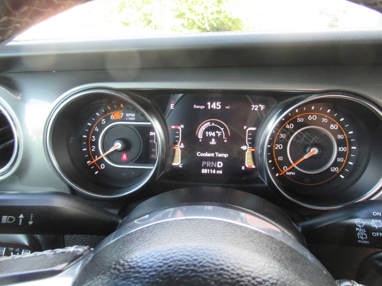 Used 2022 Jeep Wrangler Unlimited Sahara w/ Cold Weather Group AWD/4WD image 24