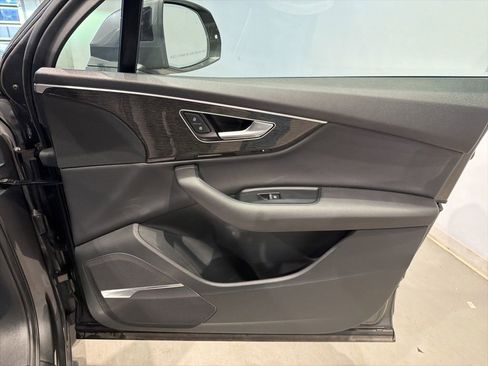 Used 2020 Audi Q7 2.0T Premium Plus w/ Premium Plus Package image 42