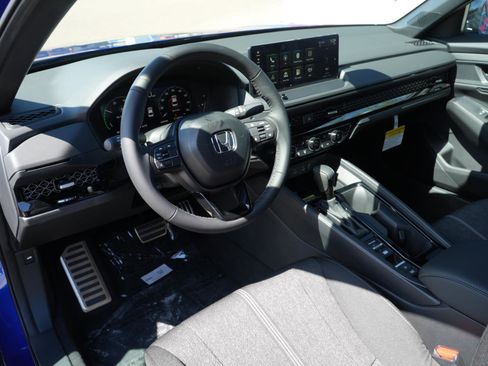 New 2025 Honda Accord Sport image 15