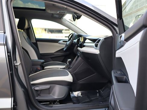 New 2026 Volkswagen Taos SE AWD/4WD image 24