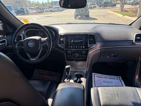 Used 2021 Jeep Grand Cherokee Limited image 20