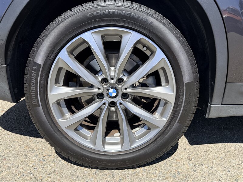 Used 2019 BMW X3 xDrive30i w/ Driving Assistance Package AWD/4WD image 33