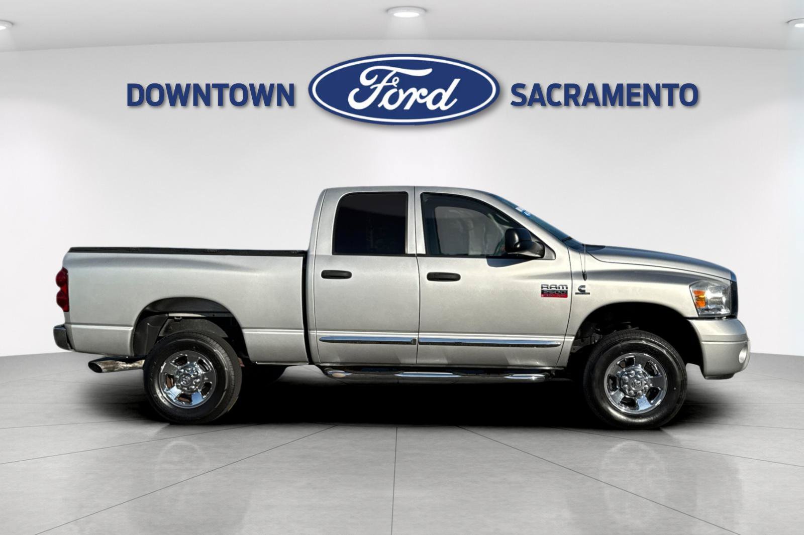 Used 2009 Dodge Ram 2500 Truck Laramie w/ Trailer Tow Group AWD/4WD image 8