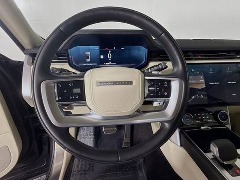 Used 2023 Land Rover Range Rover SE AWD/4WD image 12