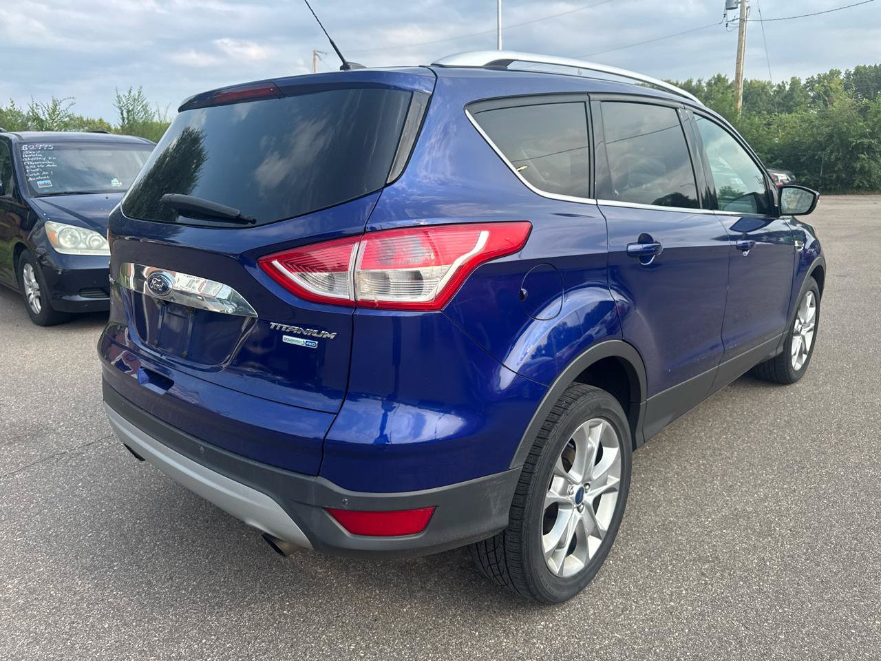 Used 2014 Ford Escape Titanium w/ Equipment Group 401A AWD/4WD image 5