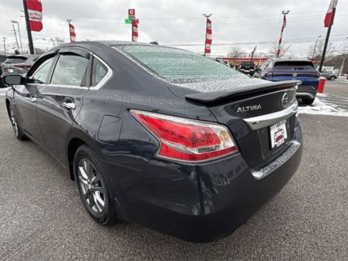 Used 2015 Nissan Altima 2.5 S w/ Special Edition Package image 3