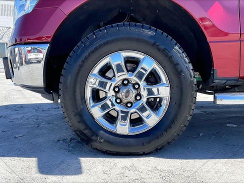 Used 2014 Ford F150 XLT w/ Equipment Group 302A Luxury AWD/4WD image 8