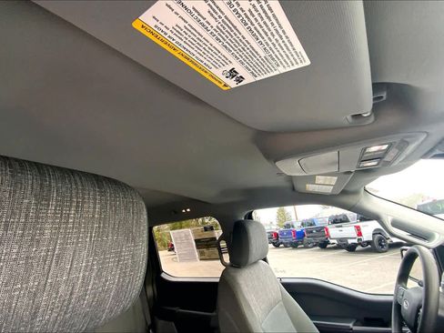 Used 2023 Ford F150 XLT image 37