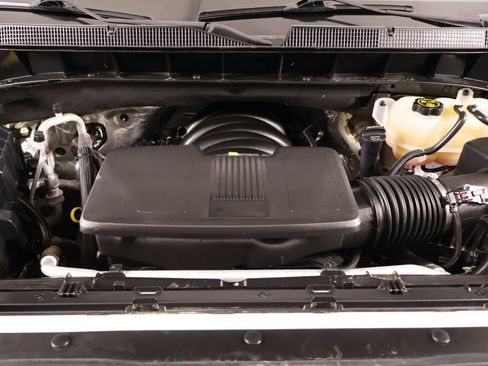 Used 2024 Chevrolet Silverado 1500 LTZ AWD/4WD image 20