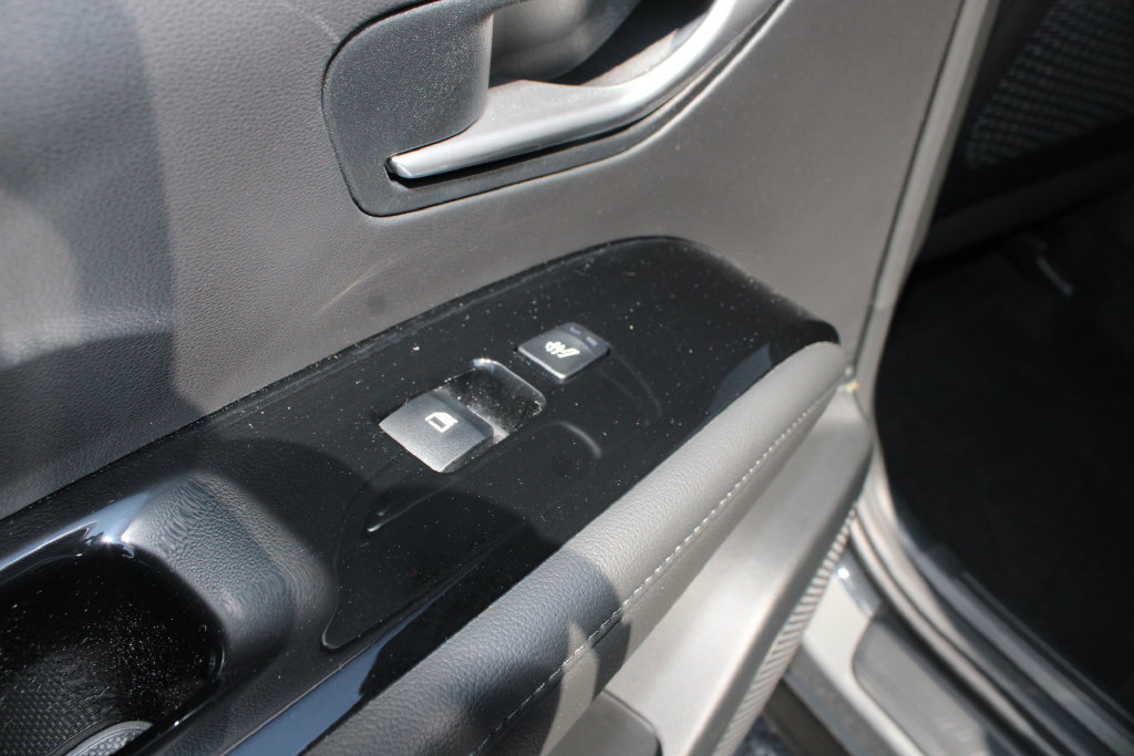 Used 2024 Hyundai Tucson Limited AWD/4WD image 17