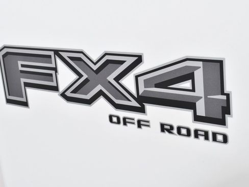 New 2026 Ford F350 Lariat w/ Black Appearance Package image 22